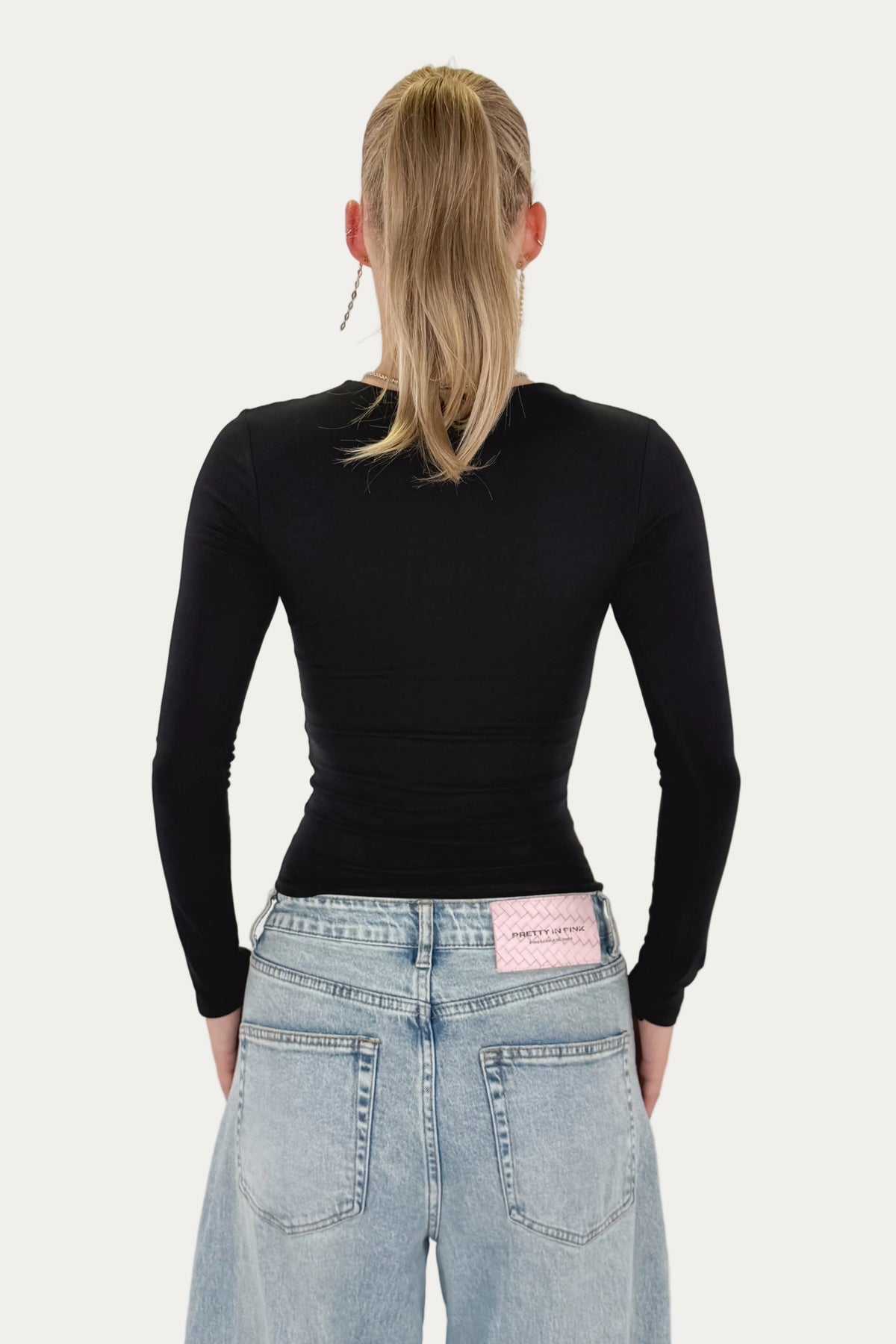 Basic Longsleeve Top - Black