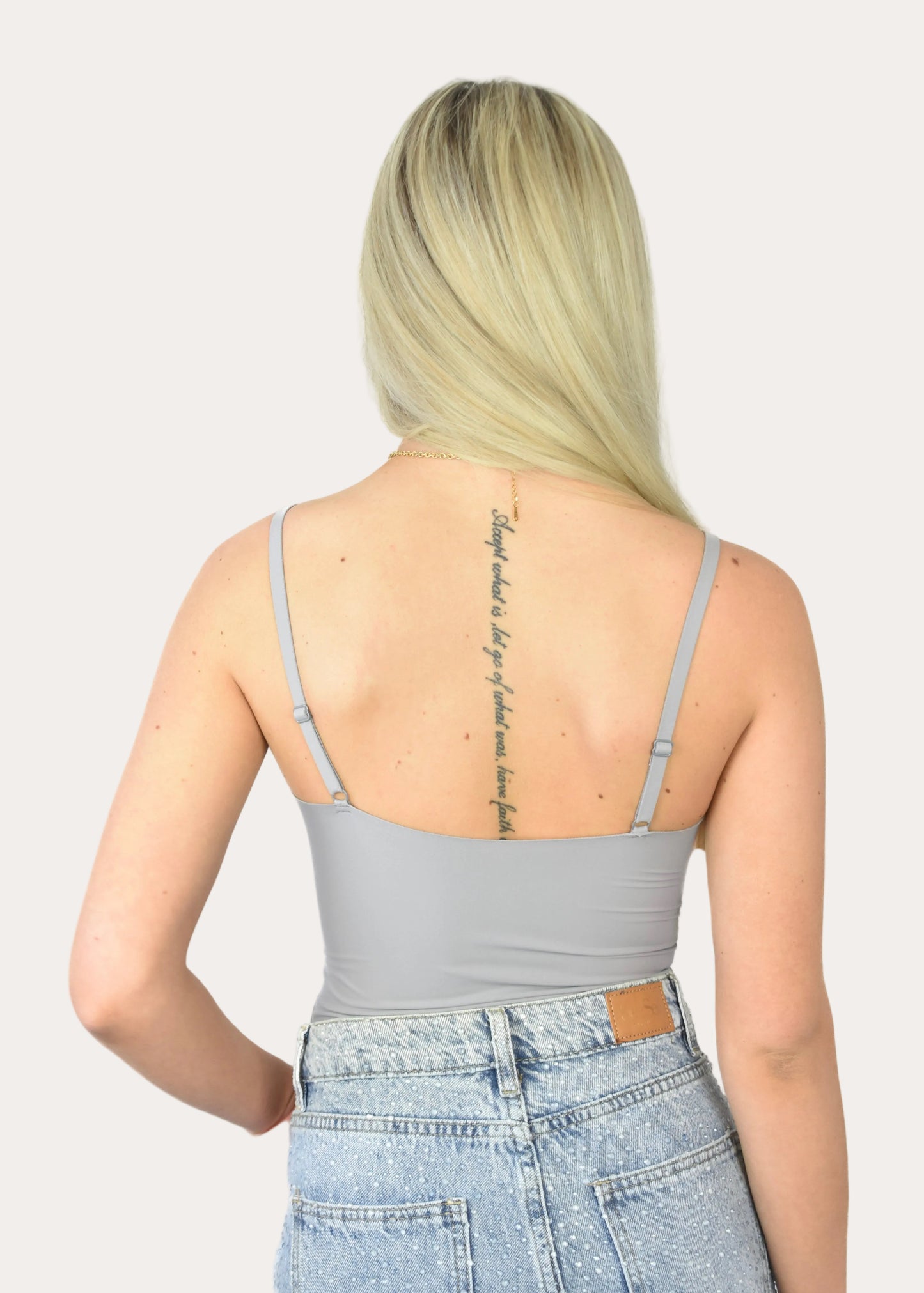 V-neck Body Grey - top van Pretty in Pink.