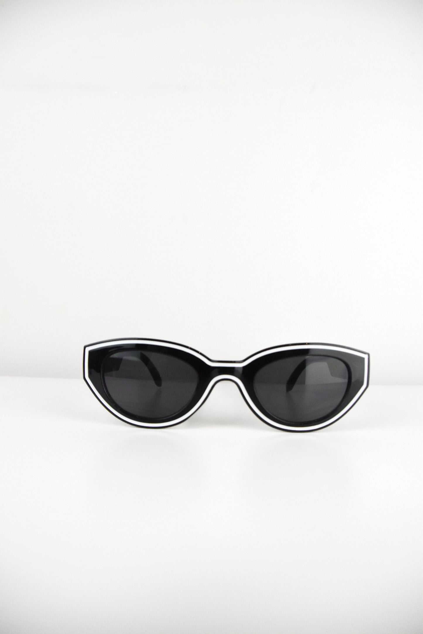 1 Sunnies
