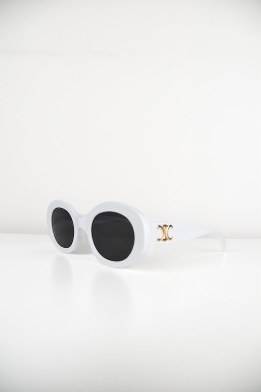 2 Sunnies