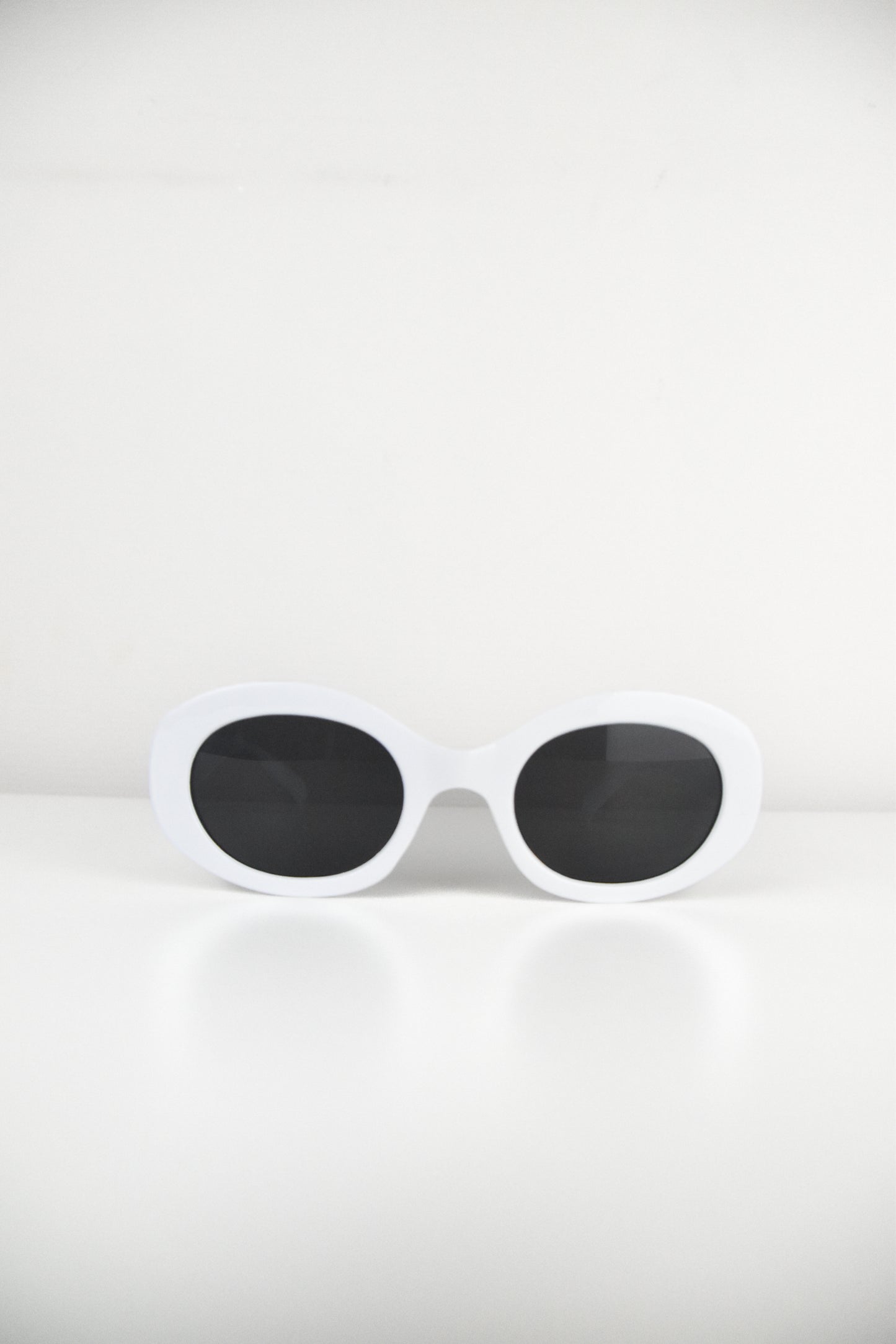 2 Sunnies
