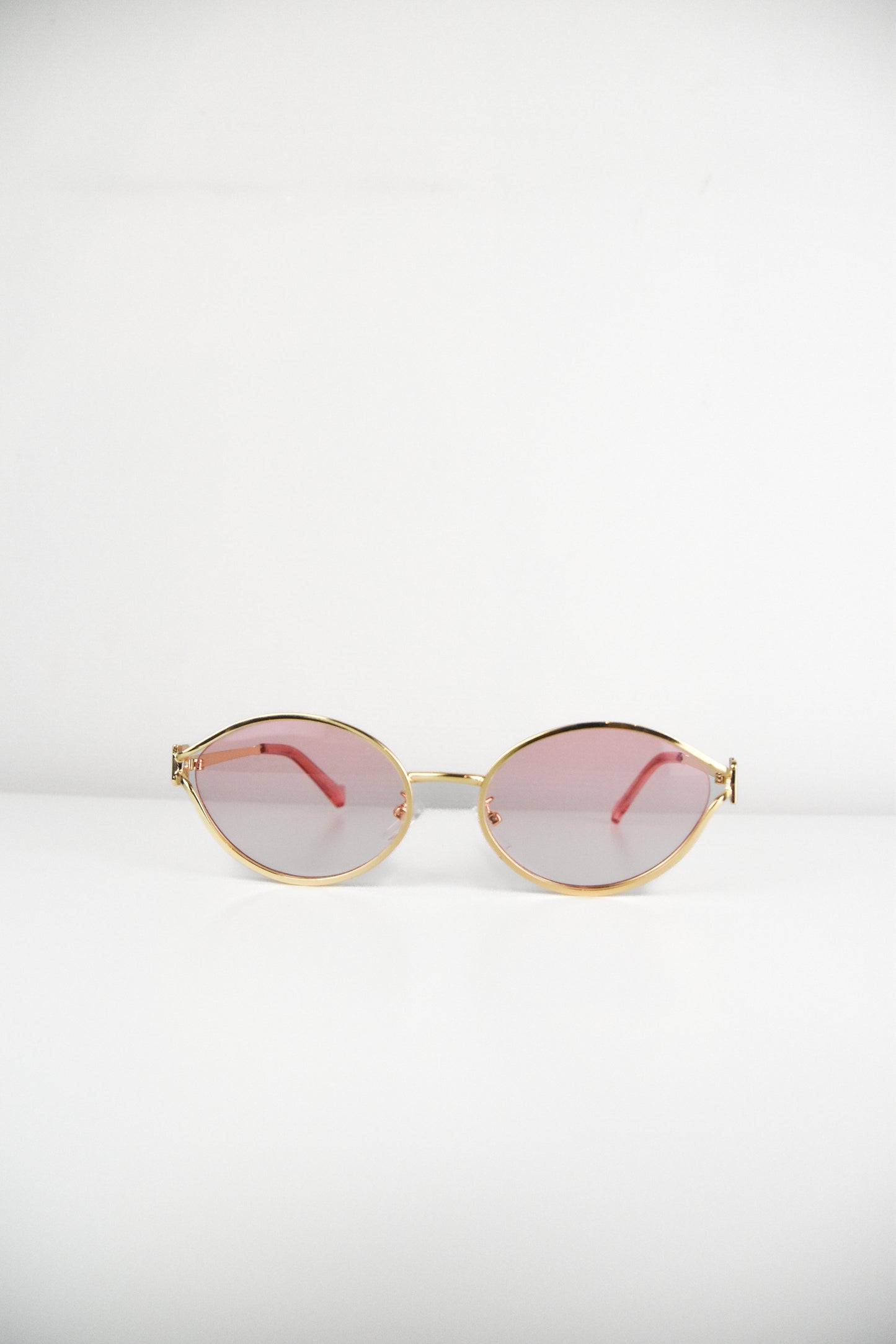 6 Sunnies