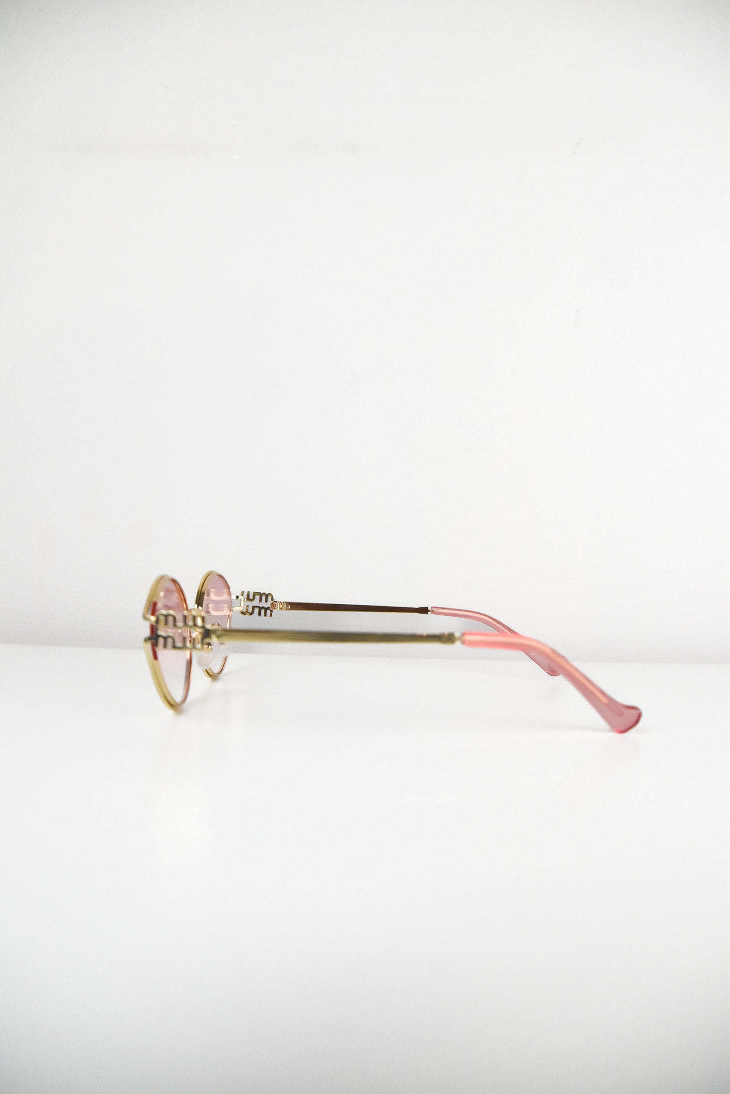 6 Sunnies
