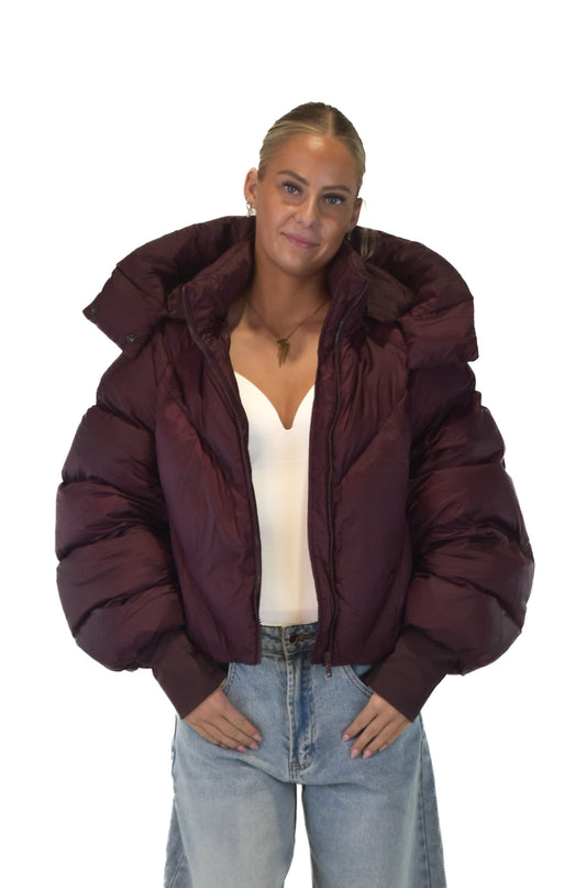 Cloud Puffer Jacket - Bordeaux