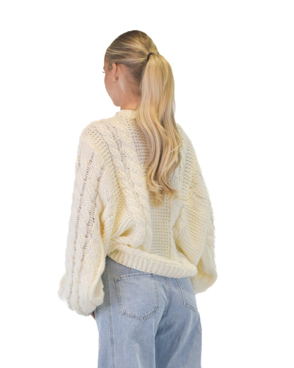 Dreamy Knitted Sweater - Beige