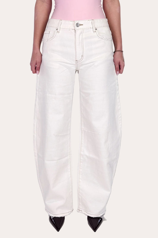 Mid Waist Balloon Jeans - White