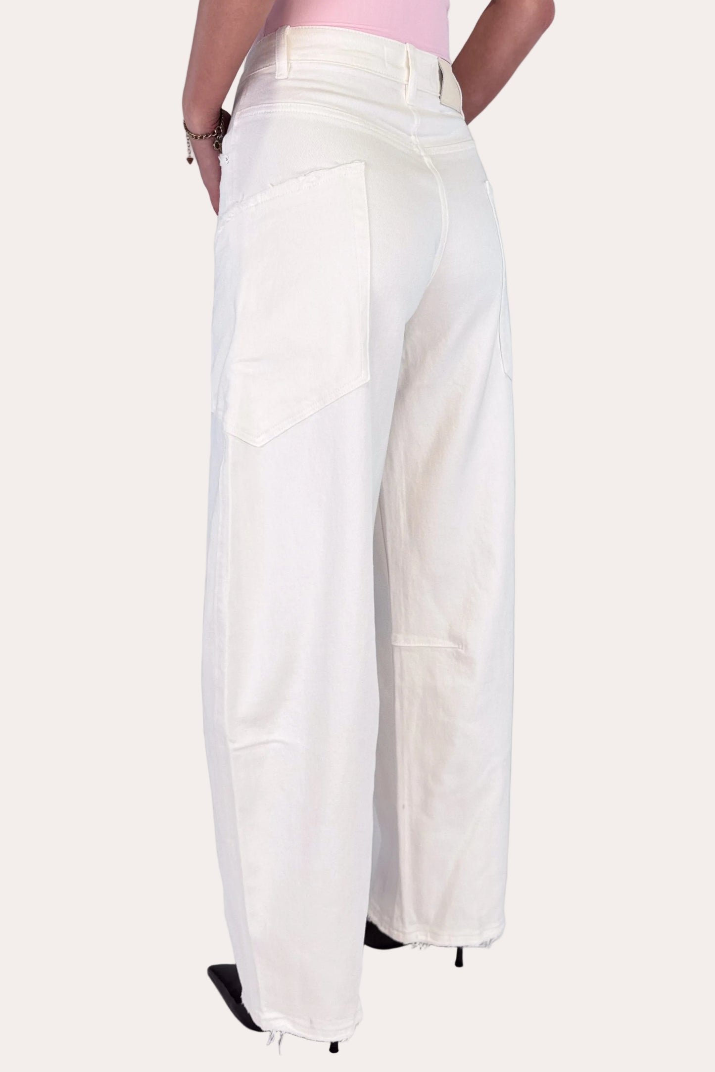 Sage Balloon Jeans - White