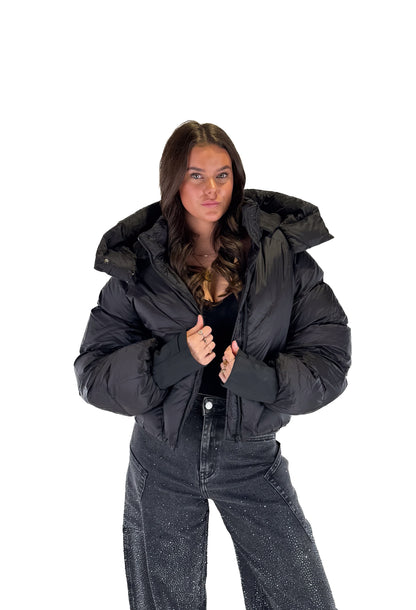 Cloud Puffer Jacket - Black