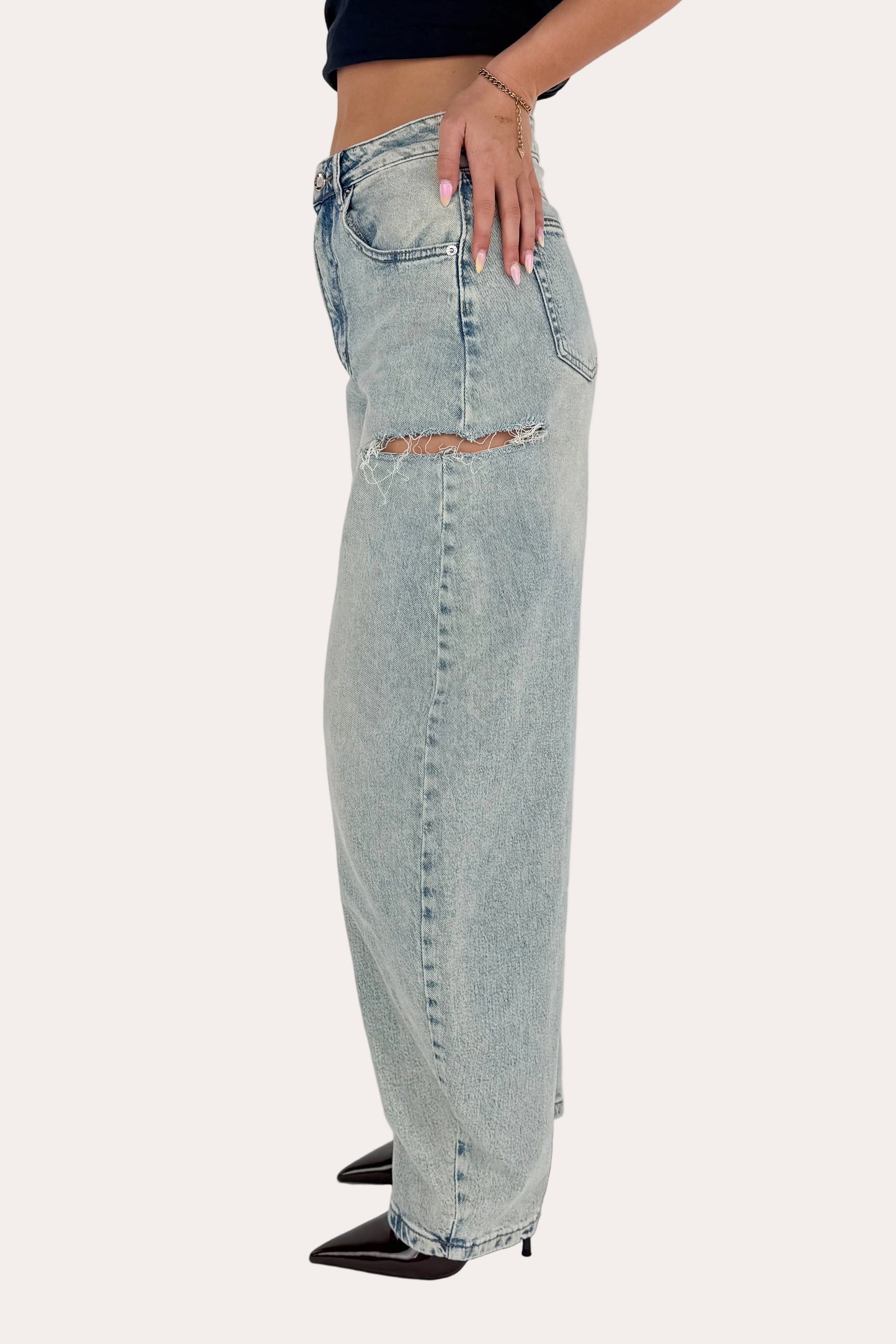 Ripped Balloon Jeans