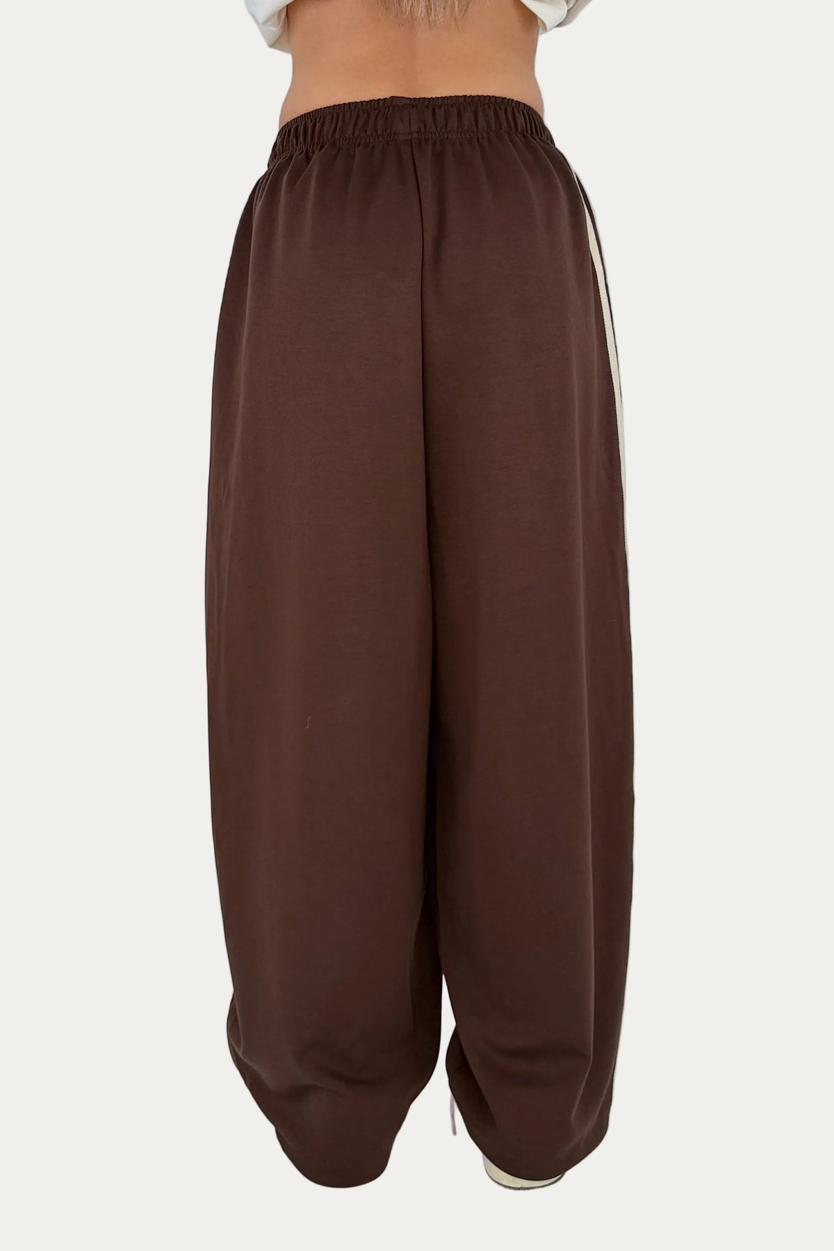 Striped Jogger - Brown