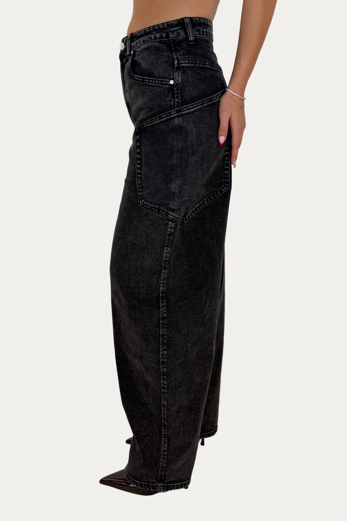 Sage Balloon Jeans - Black