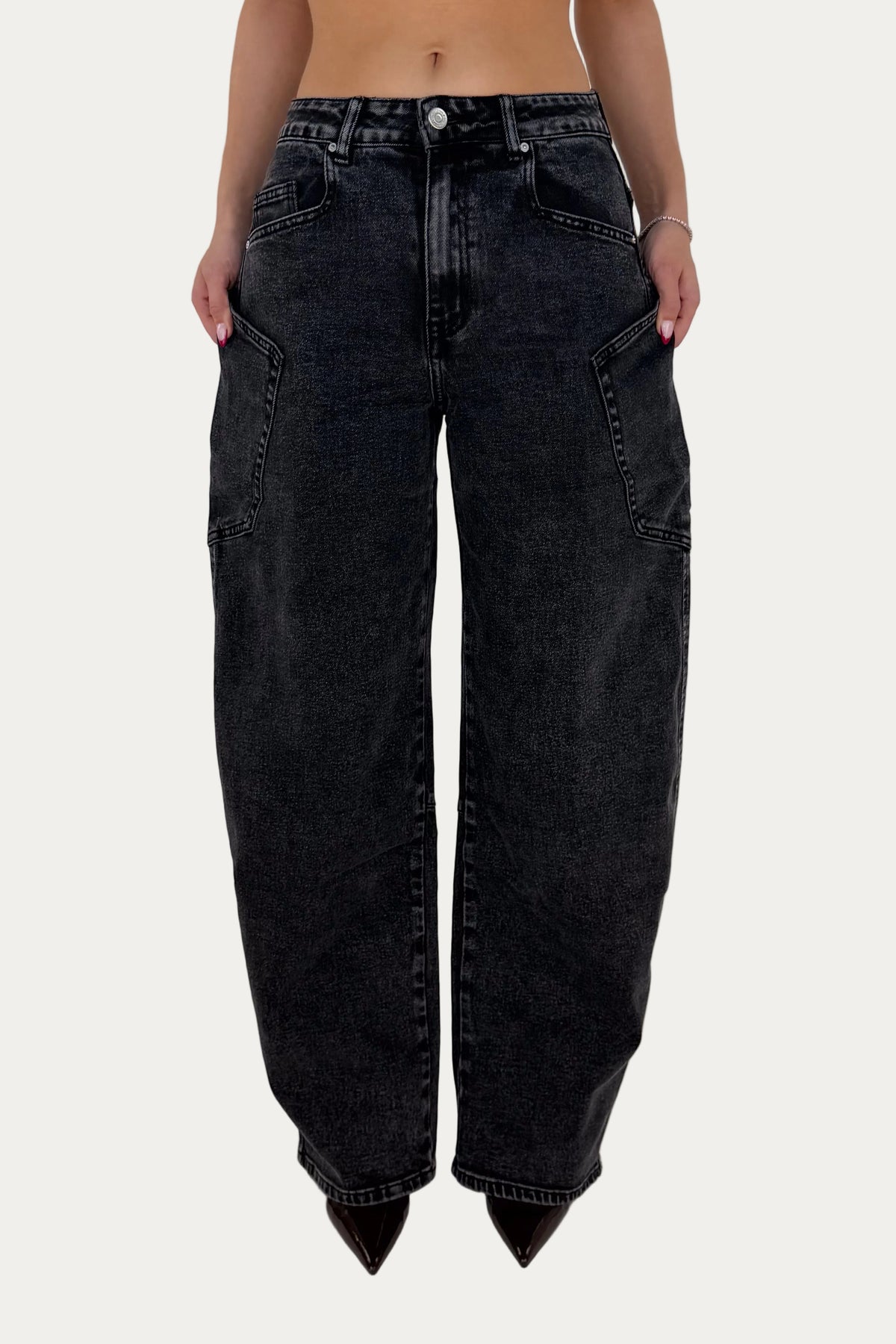 Sage Balloon Jeans - Black