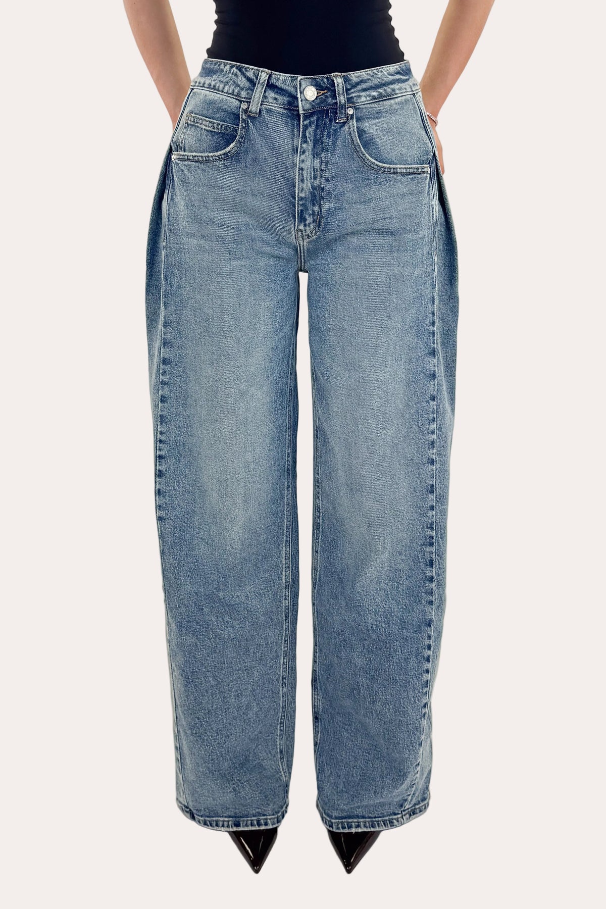 Drape Jeans