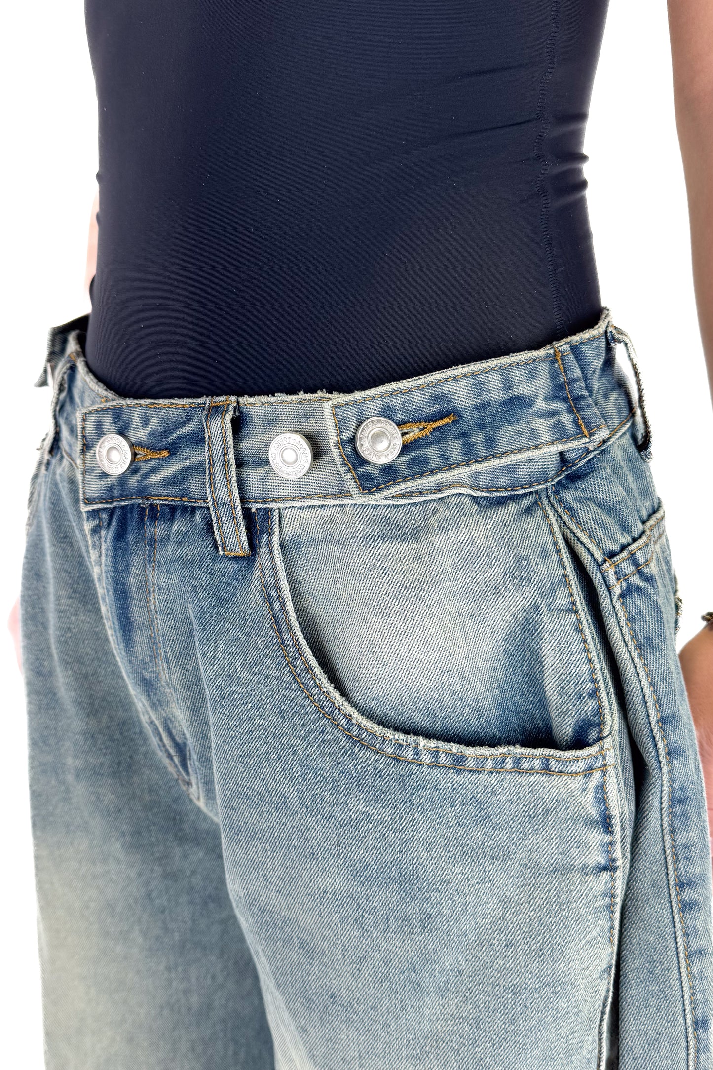 Adjustable Baggy Jeans – Vintage Blue