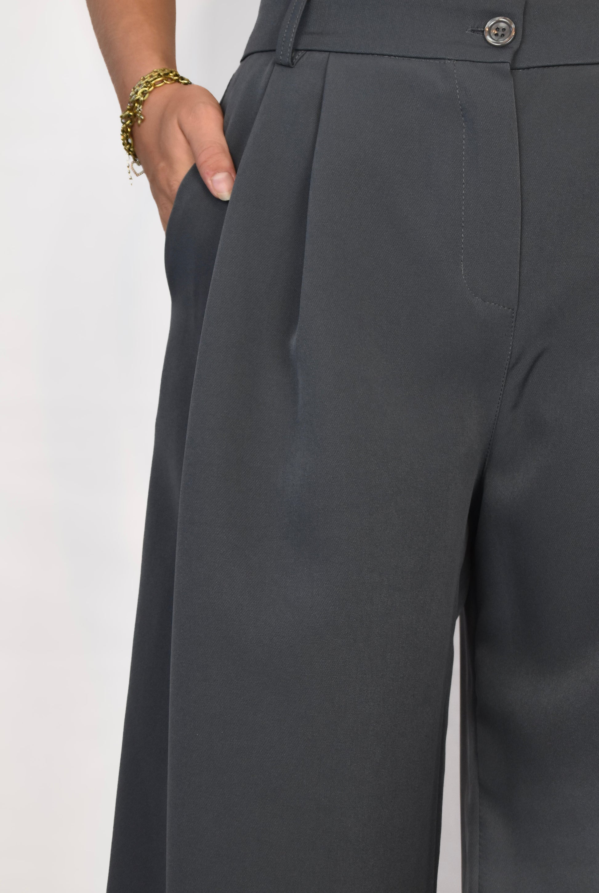 Plain Wide Leg Pantalon Donkergrijs - pantalon van Pretty in Pink. 